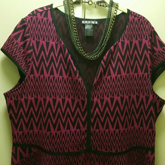 SOLD Multi chain necklace - Picture 2 of 4